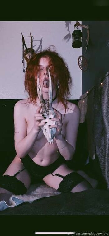 Plaguewhore
