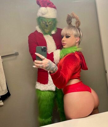 playboyzach