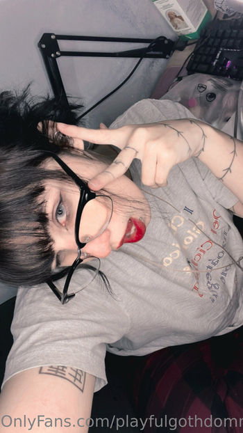playfulgothdomme