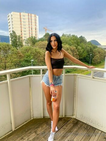 pollyviennna