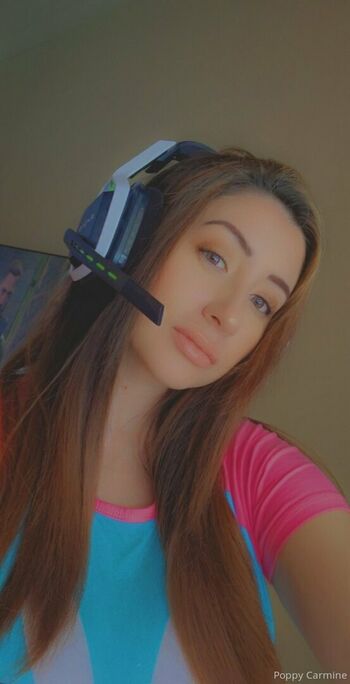 poppycarminexxx