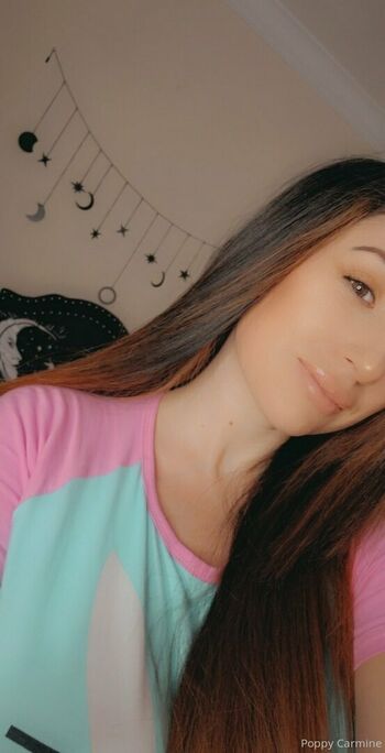 poppycarminexxx