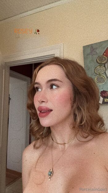 porcelaingoirl