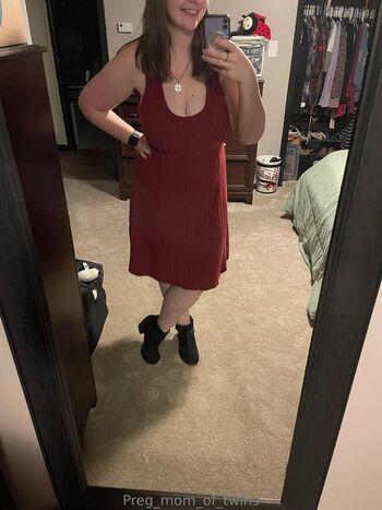 preg_mom_of_twins