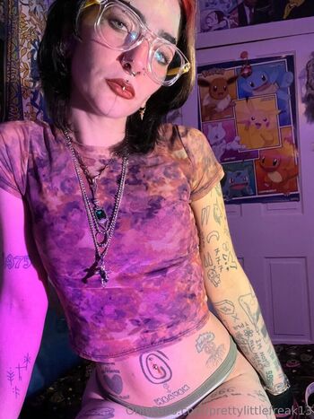prettylittlefreak13