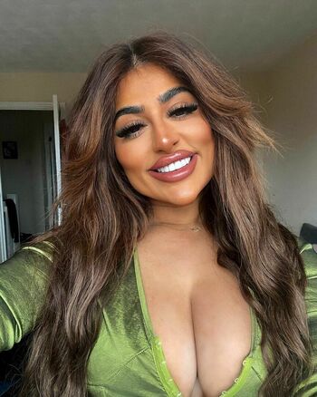 Priya Yasmin X