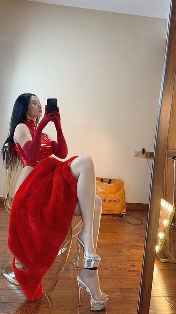 俏妞qiaoniuTT