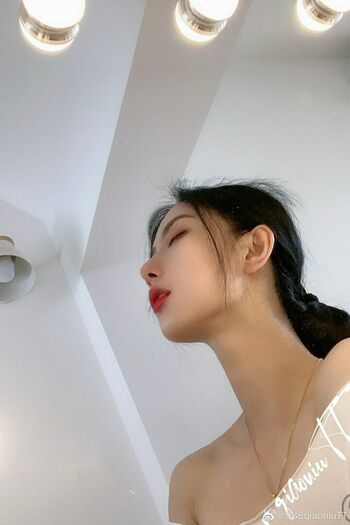 俏妞qiaoniuTT
