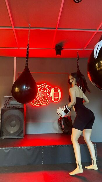 俏妞qiaoniuTT