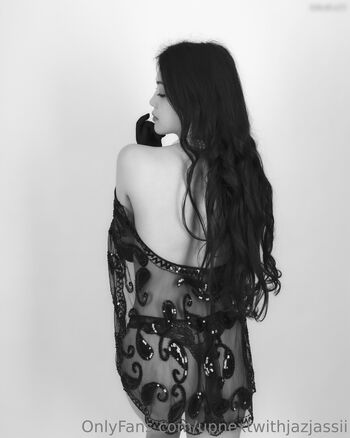 Queen_Ling_Ling