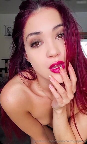 Queen_Ling_Ling