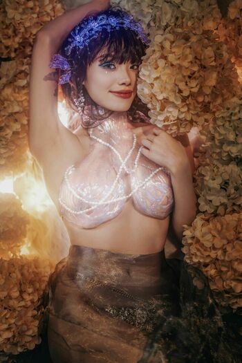 Queenie Lam