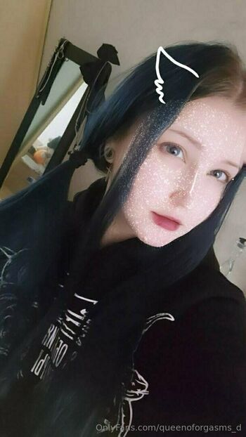 queenoforgasms_d