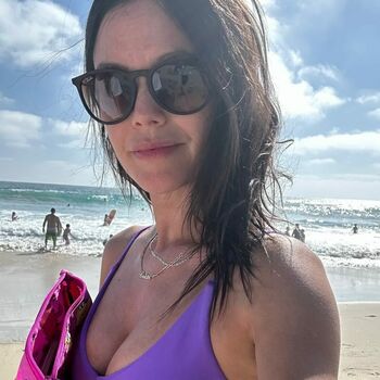 Rachel Bilson