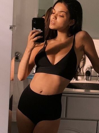 Rachel Zegler
