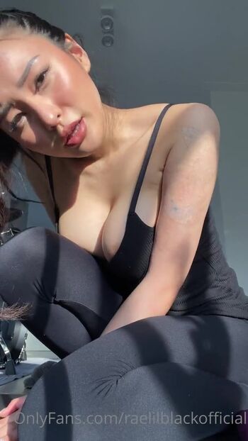 RaeLilBlack