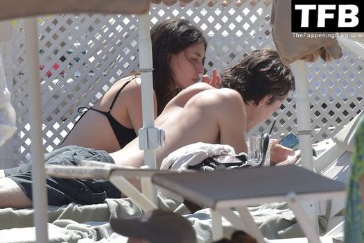 Rainey Qualley