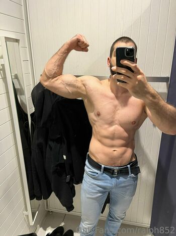 ralph852