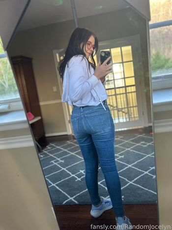 RandomJocelyn