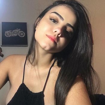 Raphaela Nascimento