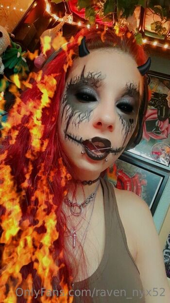 raven_nyx52