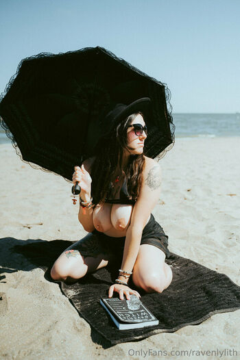 ravenlylith