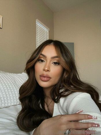 Rayleen Vega