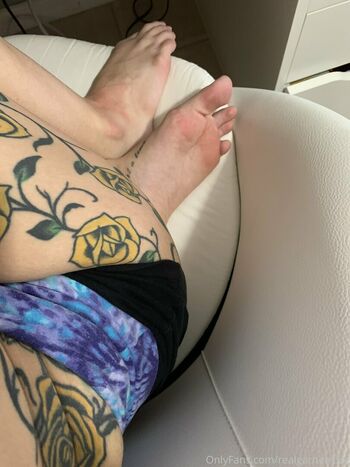 realgarnetrose