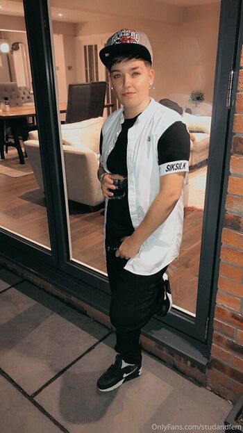 reallesbiansx