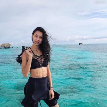 Rebecca Mir