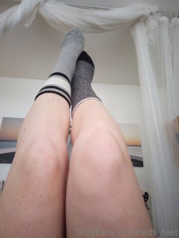 reds_feet