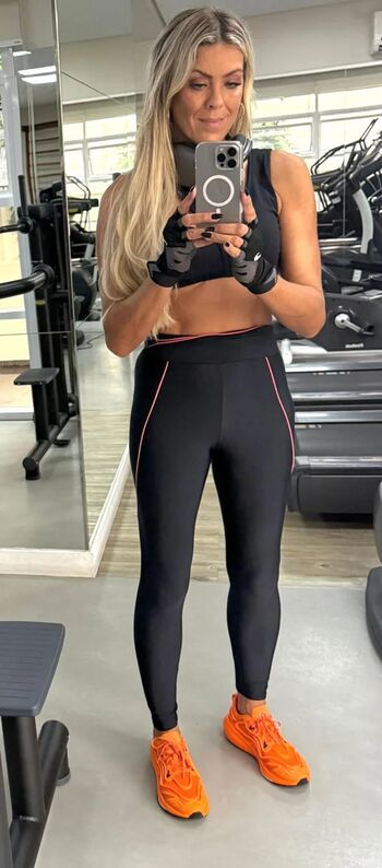 Renata Fan