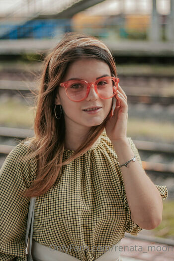 Renata_moon
