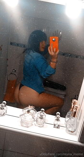 reyna_mom0