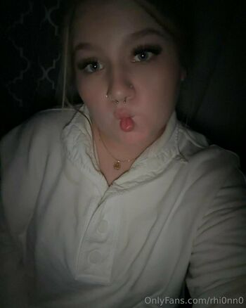rhixnnxx