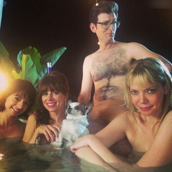 Riki Lindhome