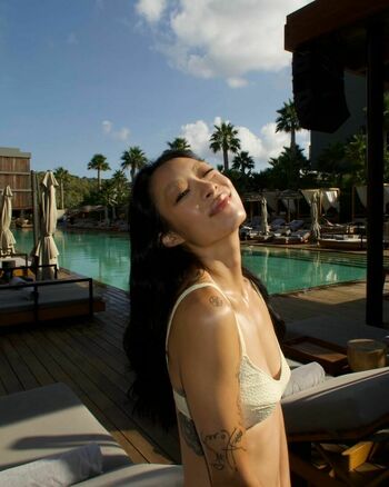 Rina Sawayama