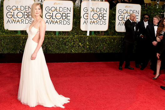 Rosamund Pike