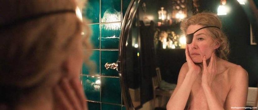 Rosamund Pike