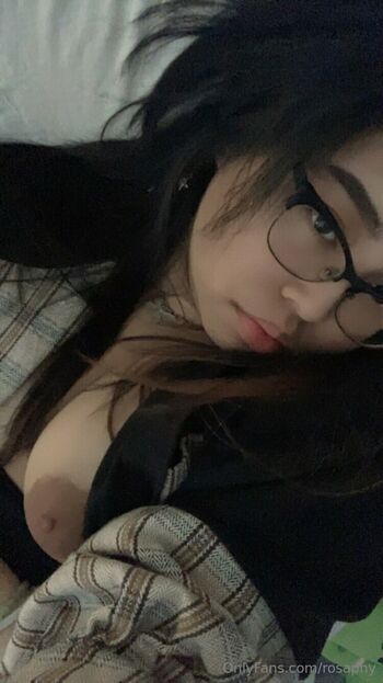 Rosaphy Rxsekiss