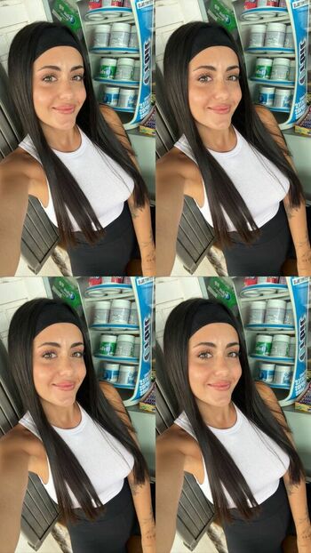 Rosario Matew