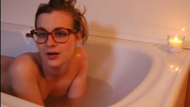 Rose And Rosie
