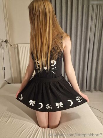 Rose - littlepinkbrat7