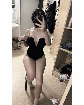 rosegirl242