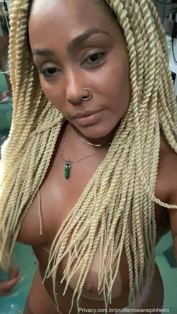 Rosiane Pinheiro