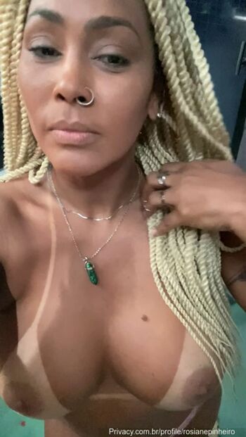 Rosiane Pinheiro
