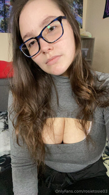 rosietosie03