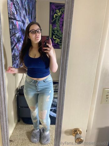 rosietosie03