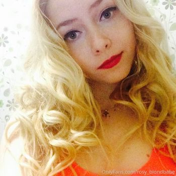 rosy_blondbabe