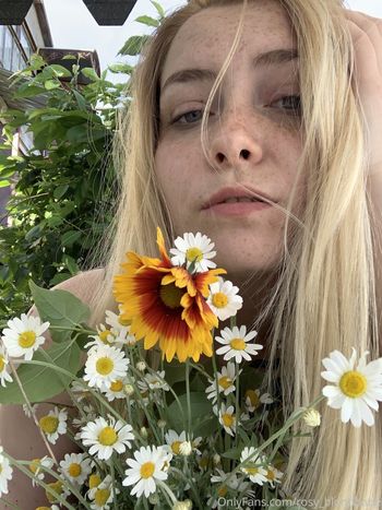 rosy_blondbabe